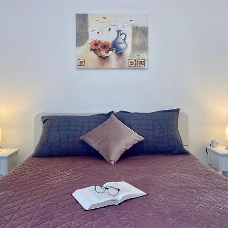 Ema Apartment Pula Ngoại thất bức ảnh