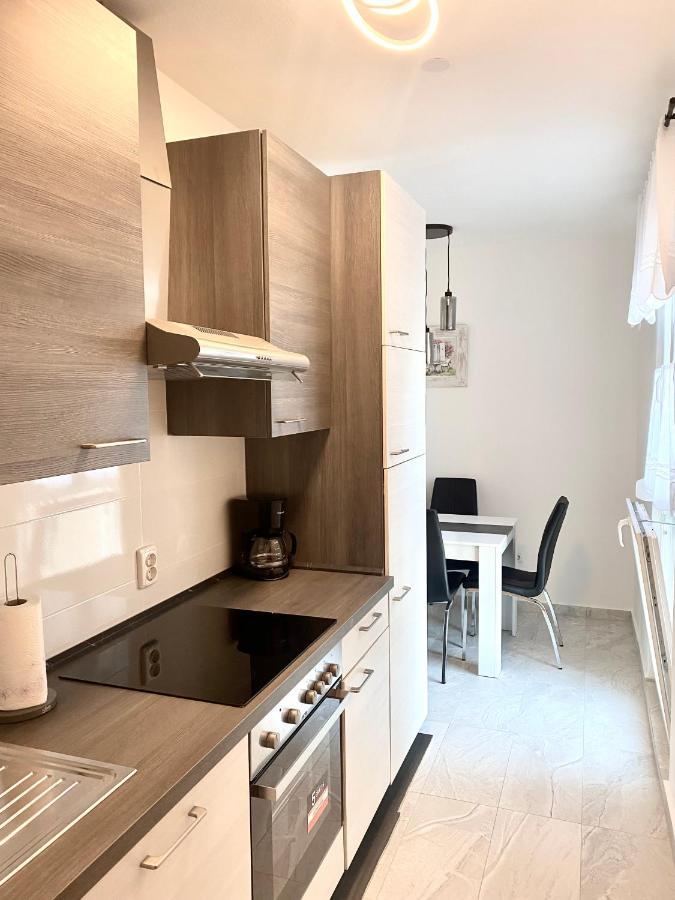 Ema Apartment Pula Ngoại thất bức ảnh